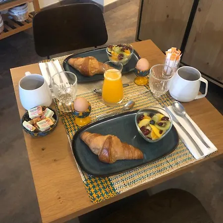 Affittacamere Couette Et Café 4*