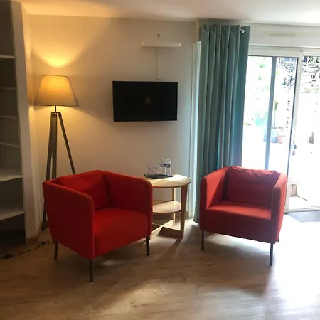 Couette Et Café