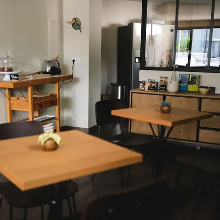 Guest house Couette Et Cafe