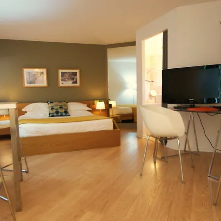 Affittacamere Couette Et Café 4*