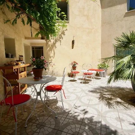 Couette Et Café 2*
