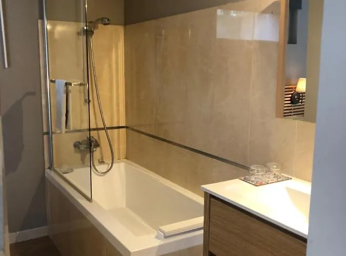 Couette Et Cafe Casa de hóspedes 4*