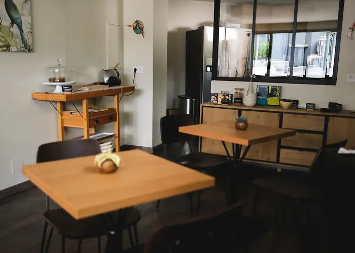 Casa de hóspedes Couette Et Cafe