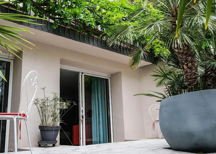 Casa de hóspedes Couette Et Cafe 4*