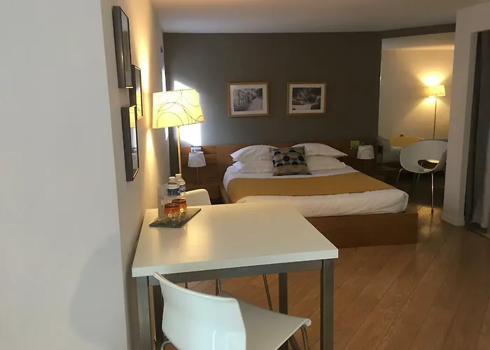 Casa de hóspedes Couette Et Cafe Montpellier